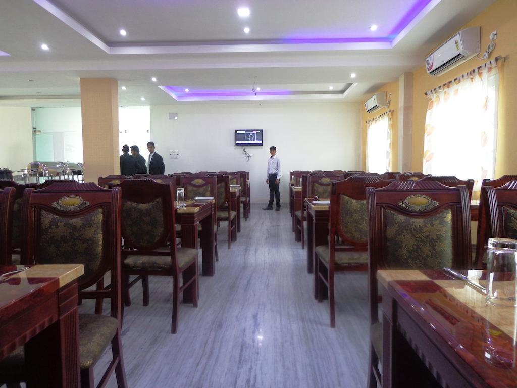 Hotel R K Palace Bodh Gaya Extérieur photo